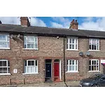 Beautiful Period Pass The Keys Apartment