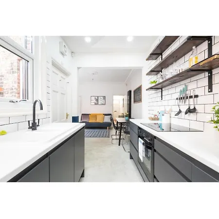 Apartman Bright & Beautiful Period - Pass The Keys York