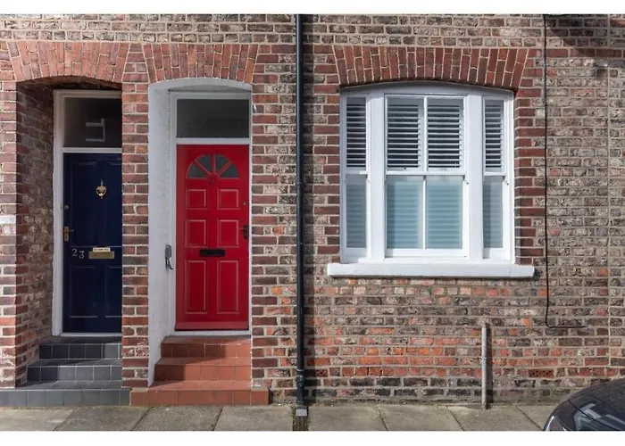 Beautiful Period Pass The Keys Appartement York