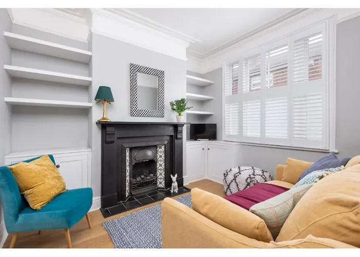 Beautiful Period Pass The Keys דירה *