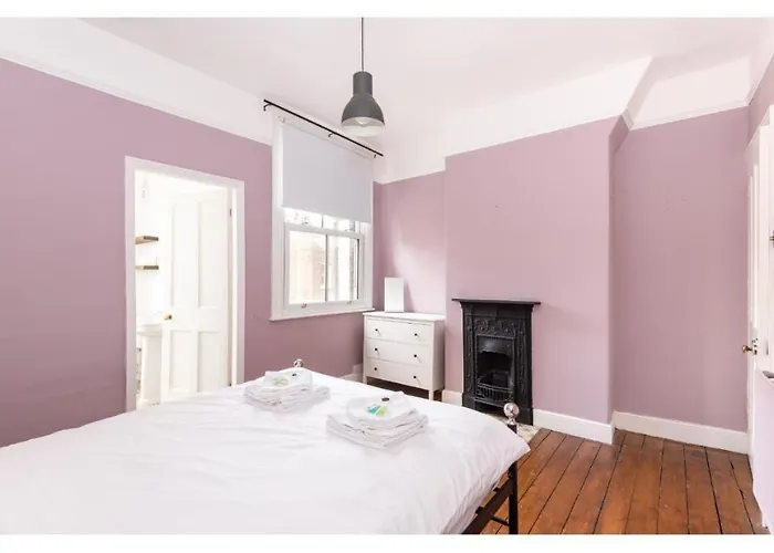 Beautiful Period Pass The Keys *