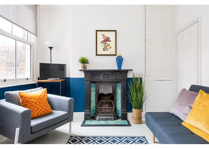 Beautiful Period Pass The Keys *